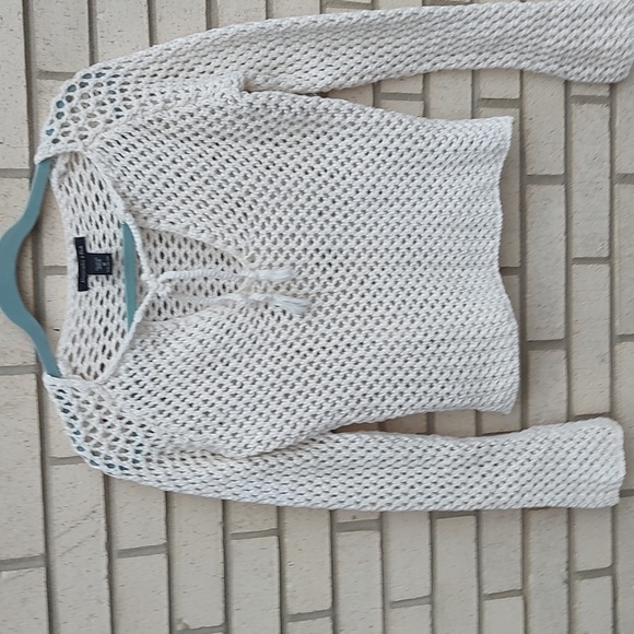 Abercrombie Sweater/White - Picture 5 of 10